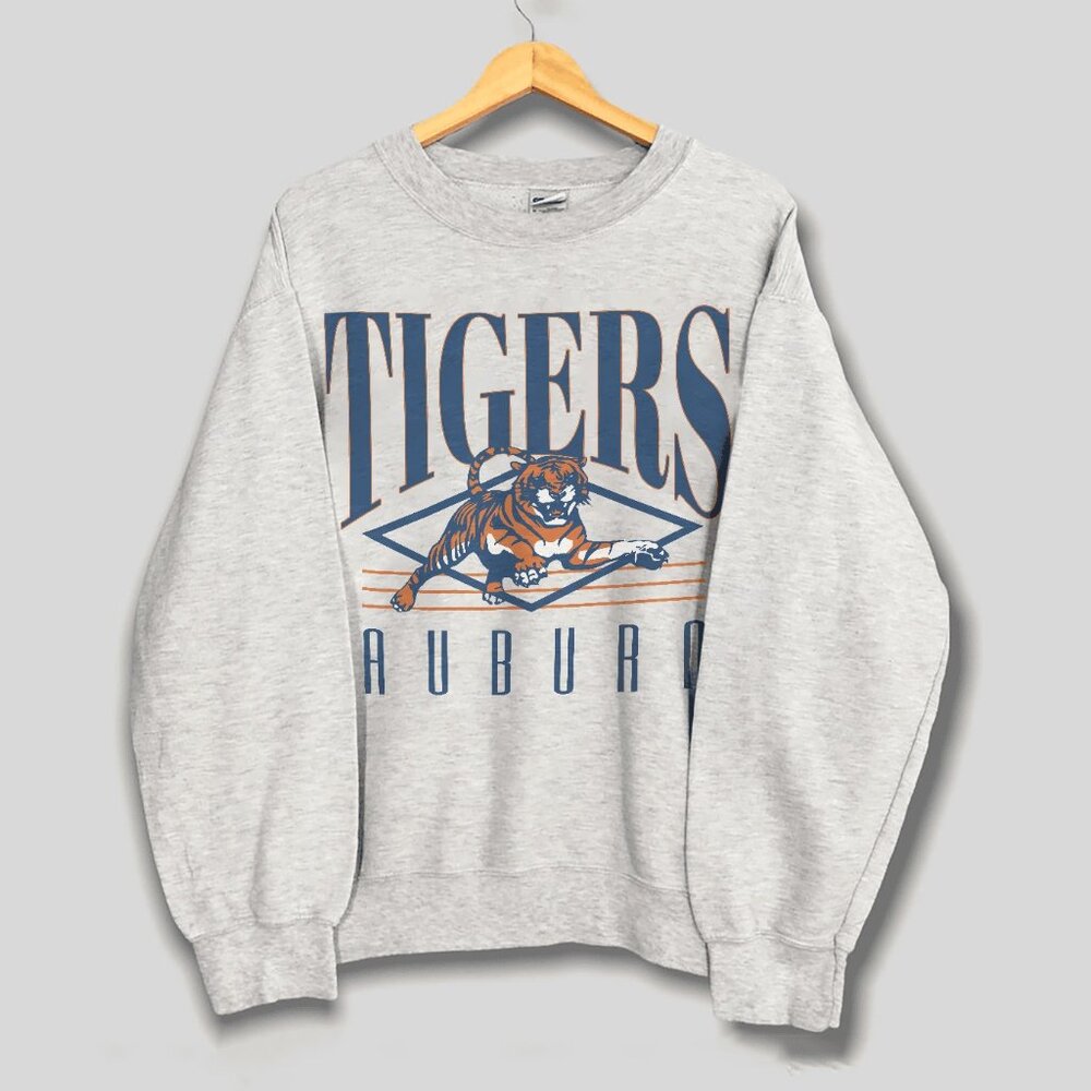Vintage 90s Auburn University Sweatshirt, Auburn Tigers Football Men Women Shirt